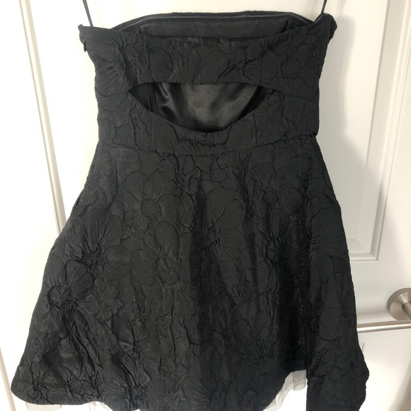 RW & Co. Elle black strapless textured dress - Picture 2 of 3